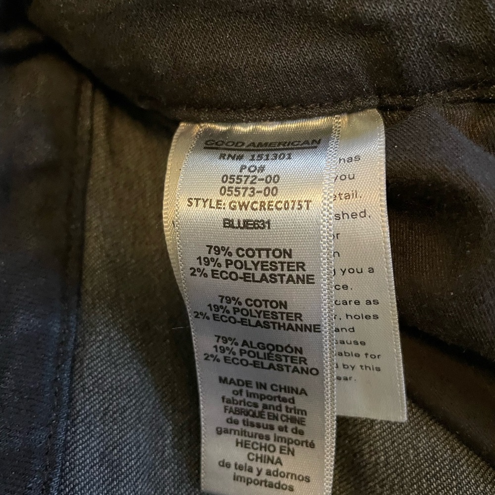 Good American Good Waist raw hem cropped jean